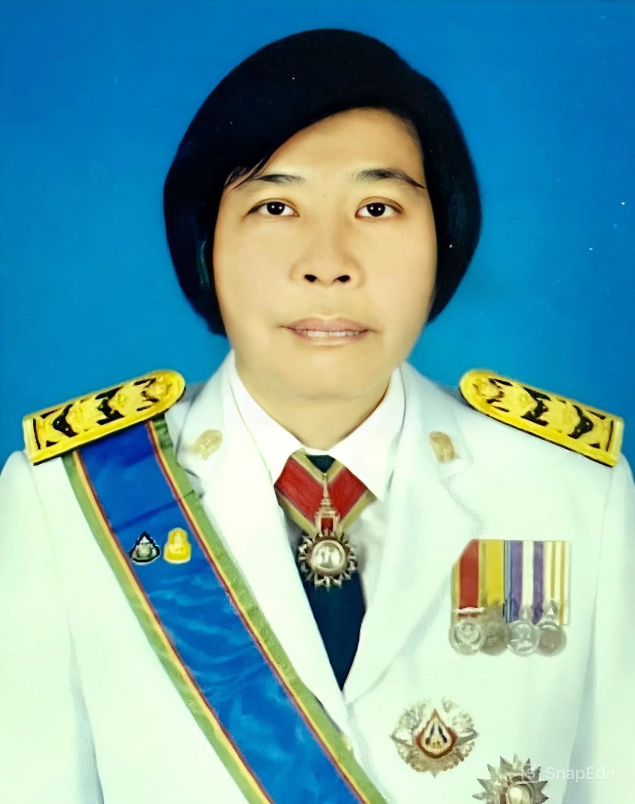 นางสาวพวงสุวรรณ พันธ์มะม่วง